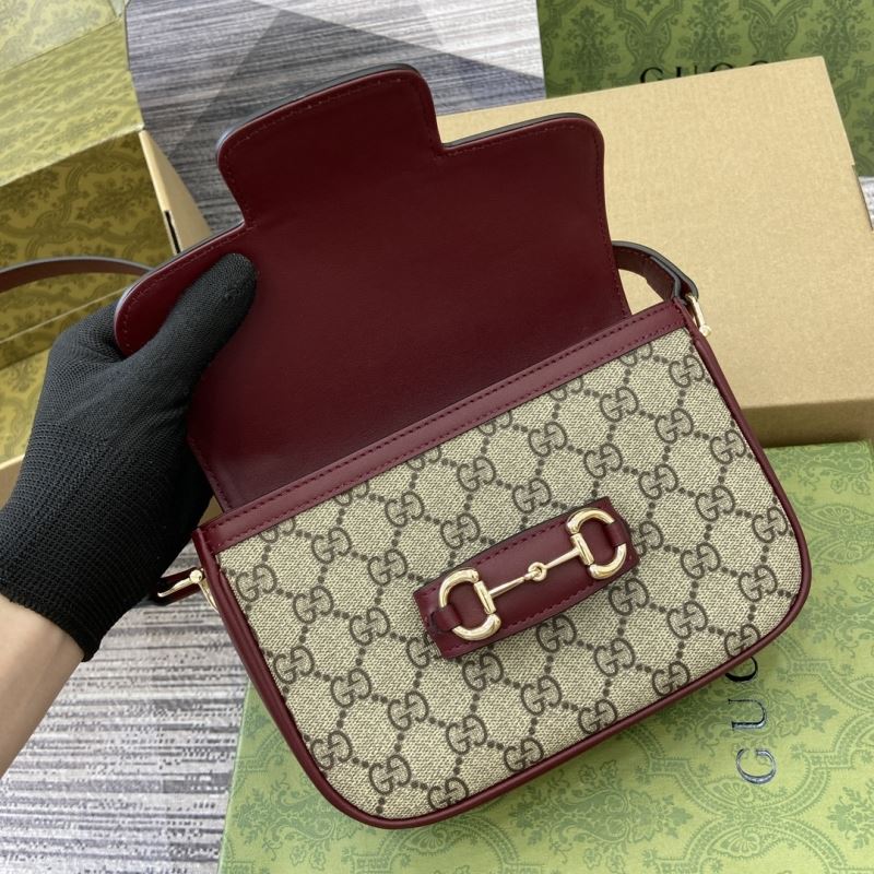 Gvc*1 horsebit bags